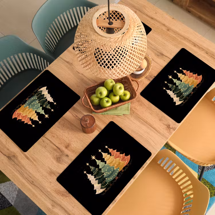 Kerstbomen - Kleurrijk - Lichtjes - Ster Placemat vinyl groot -zzsfeer5_Kitchenyeah-website