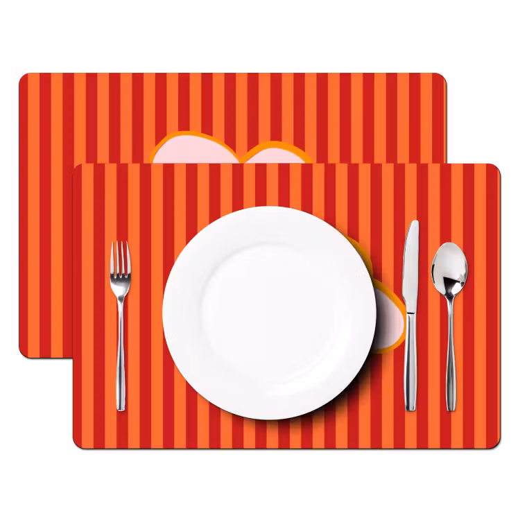 Ciao bella - Tekstwolk - Strepen - Oranje Placemat vinyl groot -zzsfeer2_Kitchenyeah-website