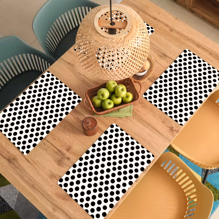 Klassiek - Stippen - Zwart Placemat vinyl groot 368 -zzsfeer5_Kitchenyeah-website
