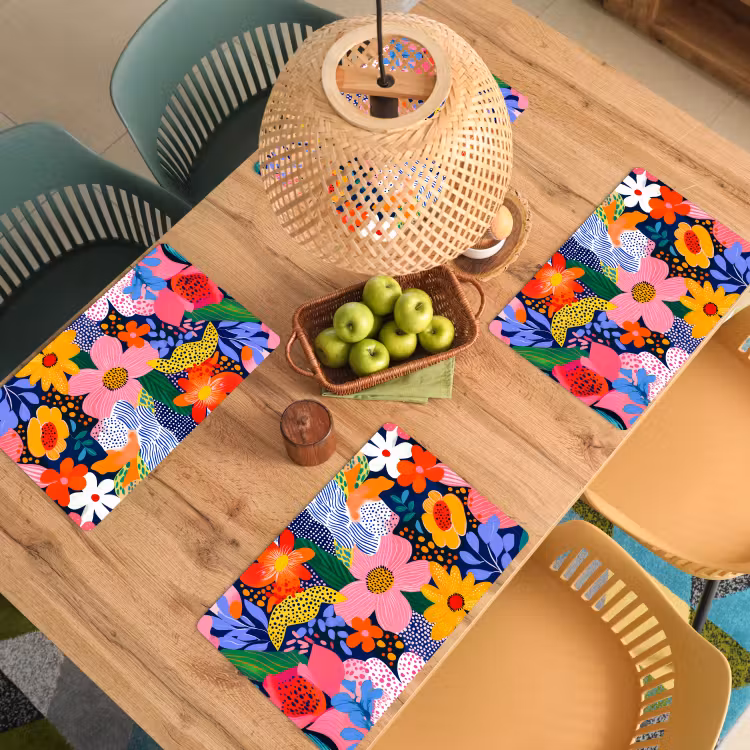 Kleurrijk - Bloemen - Abstract - Stippen Placemat vinyl groot -zzsfeer5_Kitchenyeah-website