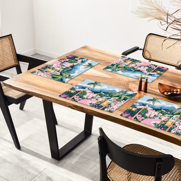 Kleurrijk - Huizen - Heuvels - Roze Placemat vinyl groot -zzsfeer4_Kitchenyeah-website