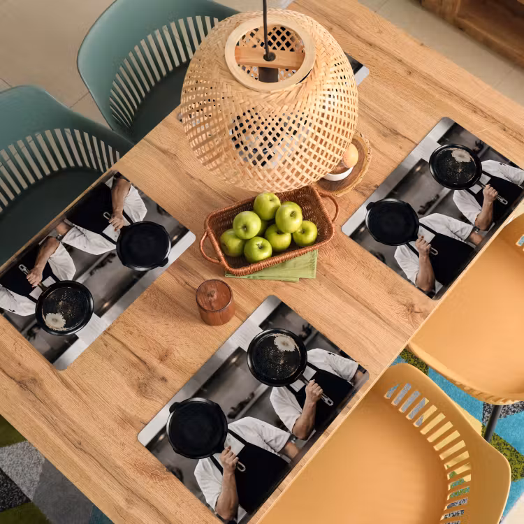 Koks - Koekenpannen - Keuken Placemat vinyl groot -zzsfeer5_Kitchenyeah-website