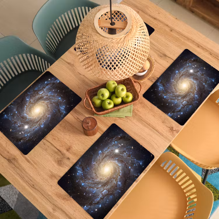 Kosmos - Sterrenstelsel - Donker Placemat vinyl groot -zzsfeer5_Kitchenyeah-website