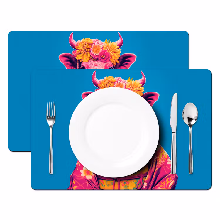Koe - Bloemenkrans - Oorhangers - Kimono Placemat vinyl groot -zzsfeer2_Kitchenyeah-website