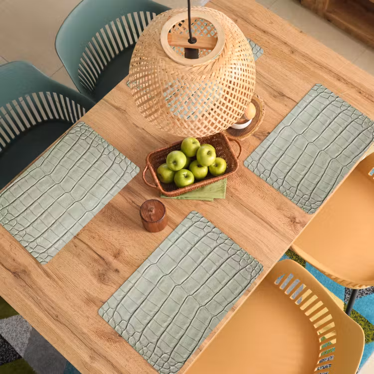 Krokodillenleer - Schubben - Groen Placemat vinyl groot -zzsfeer5_Kitchenyeah-website
