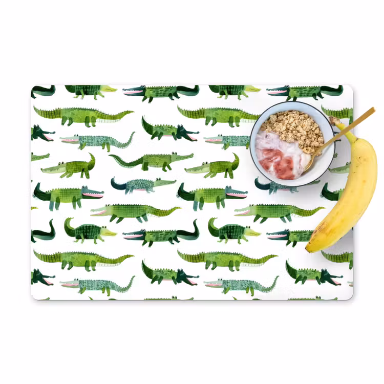 krokodillen - Speels - Groen Placemat vinyl groot 368 -zzzproduct_Kitchenyeah-website