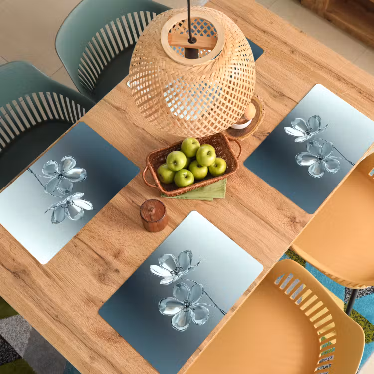 Kristal - Bloemen - Grijs Placemat vinyl groot -zzsfeer5_Kitchenyeah-website
