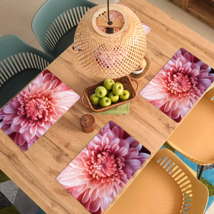 Dahlia - Bloem - Close up - Roze Placemat vinyl groot -zzsfeer5_Kitchenyeah-website