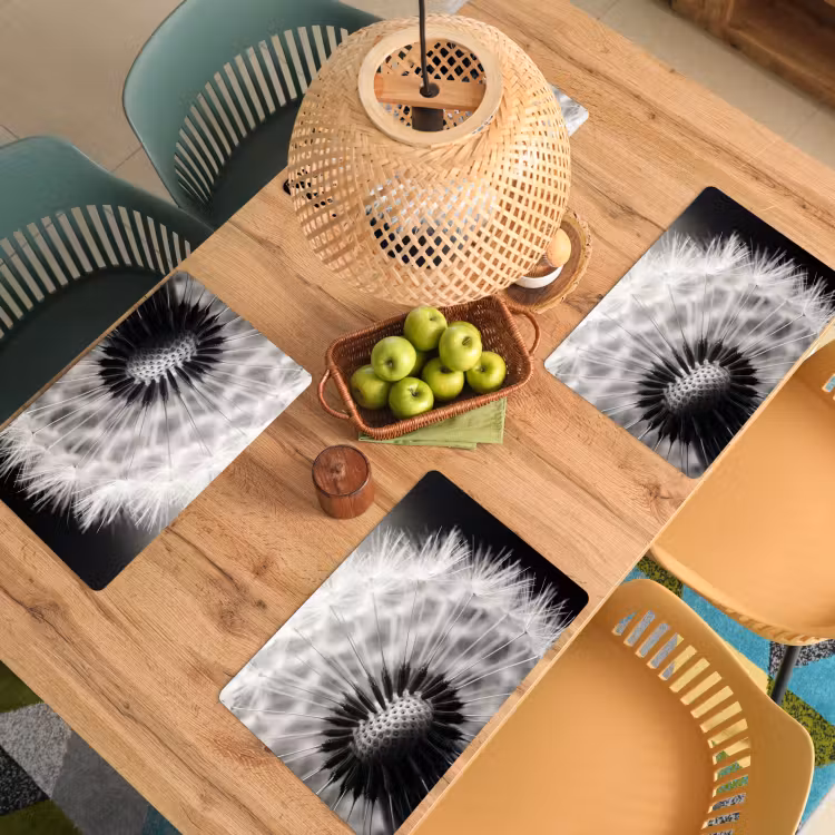 Paardenbloem - Zwart - Wit Placemat vinyl groot -zzsfeer5_Kitchenyeah-website