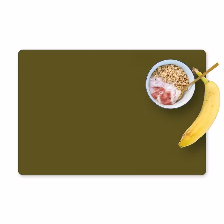 Dark - Olive - Groen Placemat vinyl groot 368 -zzzproduct_Kitchenyeah-website