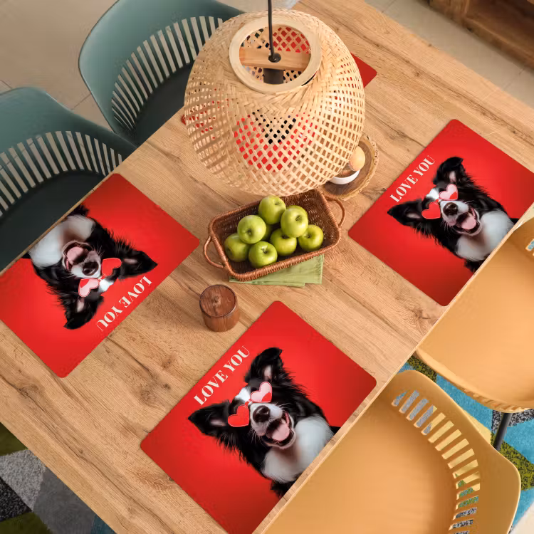 Hond - Hartjesbril - Loveyou - Rood Placemat vinyl groot -zzsfeer5_Kitchenyeah-website