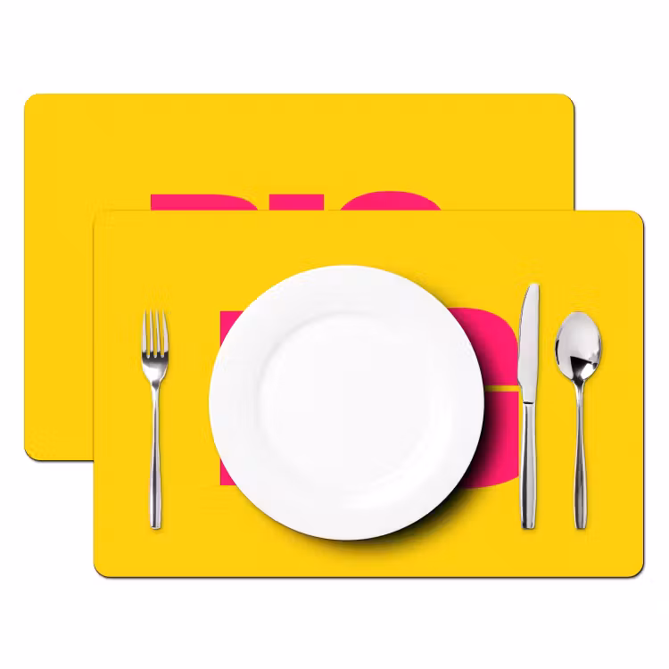 Dream big - Geel - Roze Placemat vinyl groot -zzsfeer2_Kitchenyeah-website