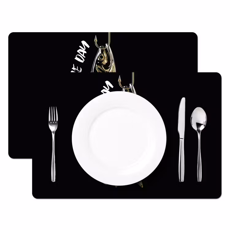 Vis - Zwart - Goud - Tekst Placemat vinyl groot -zzsfeer2_Kitchenyeah-website
