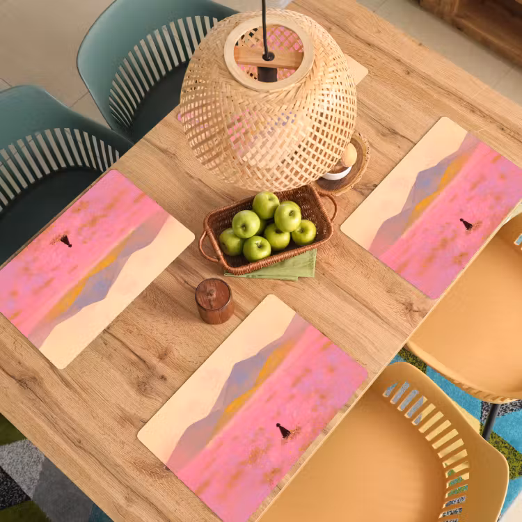 Bloemenweide - Heuvels - Silhouet - Roze Placemat vinyl groot -zzsfeer5_Kitchenyeah-website