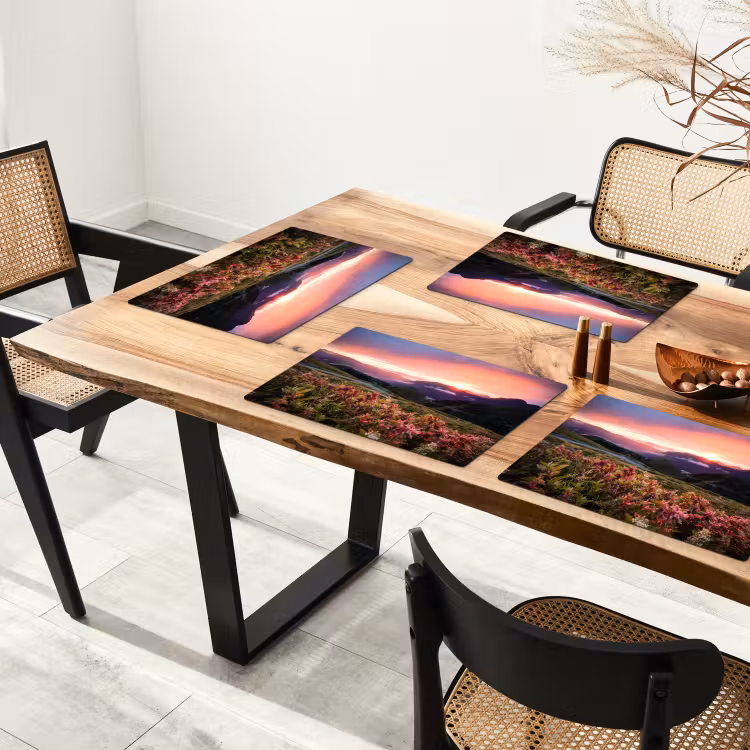 Bloemen - Bergen - Landschap - Nacht - Lucht - Roze Placemat vinyl groot -zzsfeer4_Kitchenyeah-website