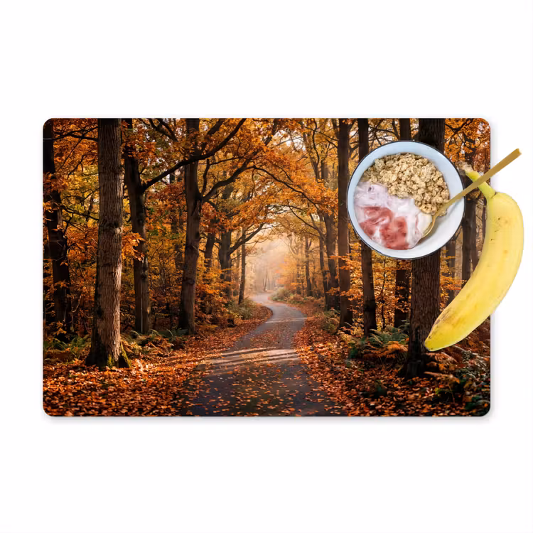 Bospad - Herfstbos - Bladeren - Oranje - Nostalgisch Placemat vinyl groot -zzzproduct_Kitchenyeah-website
