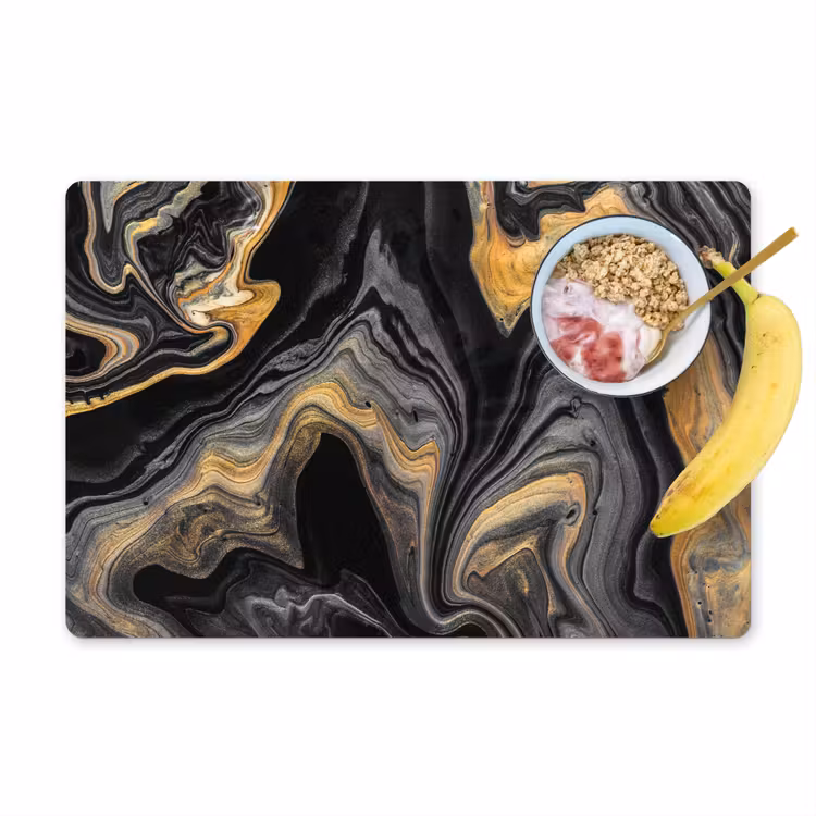 Versmelting van Zwart en Goud Placemat vinyl groot -zzzproduct_Kitchenyeah-website