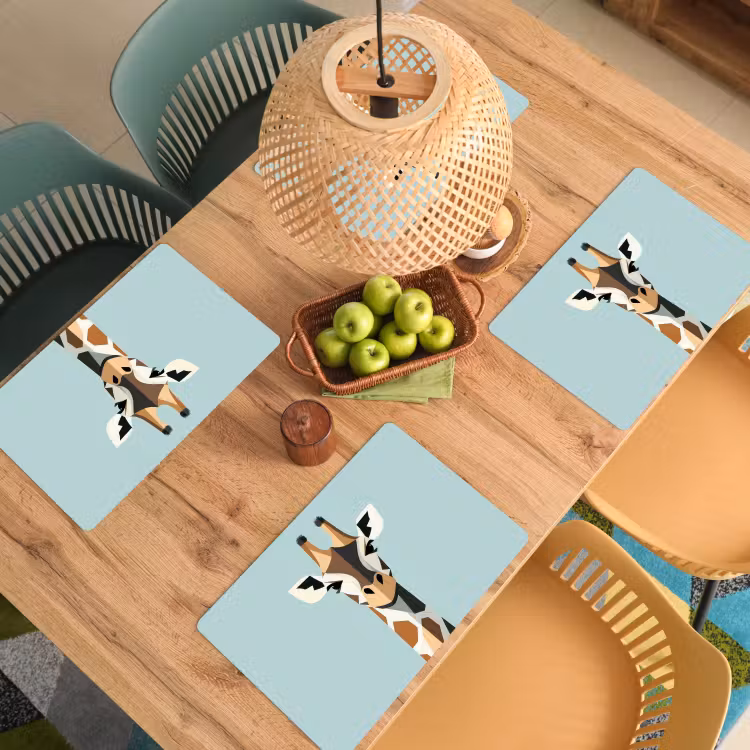 Giraffe - Illustratie - Bruin - Minimalistisch Placemat vinyl groot -zzsfeer5_Kitchenyeah-website