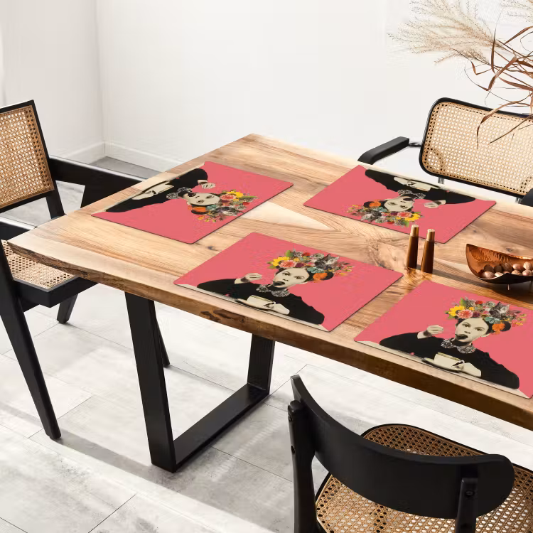 Meisje - Kopje - Bloemen - Roze Placemat vinyl groot -zzsfeer4_Kitchenyeah-website