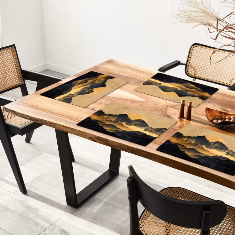 Gouden Bergen bij Maanlicht Placemat vinyl groot -zzsfeer4_Kitchenyeah-website
