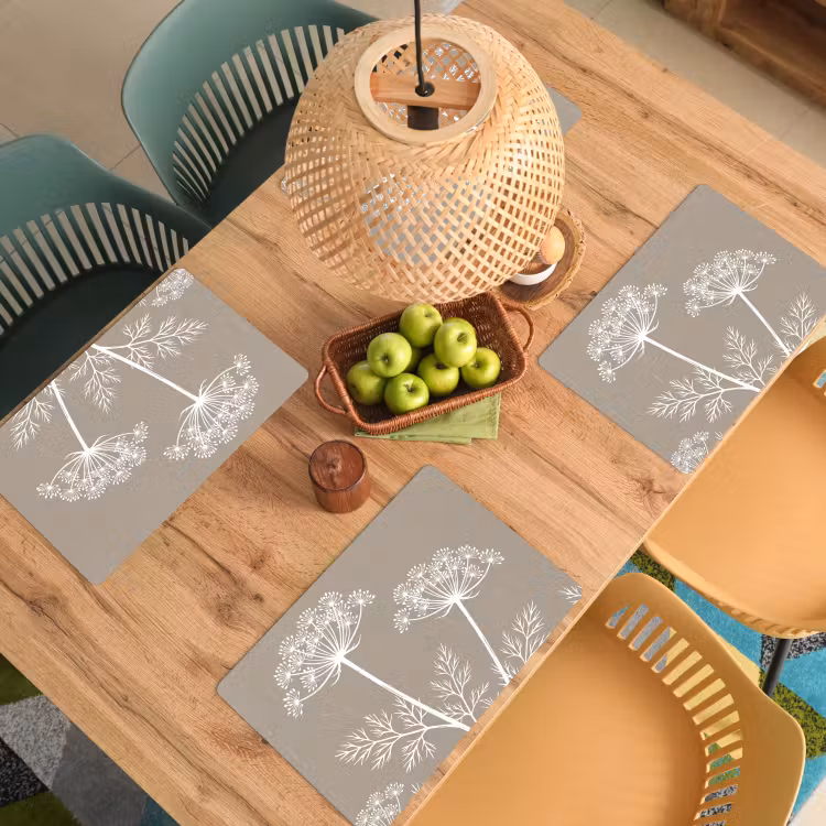 Grafisch - Fluitenkruid - Taupe Placemat vinyl groot -zzsfeer5_Kitchenyeah-website