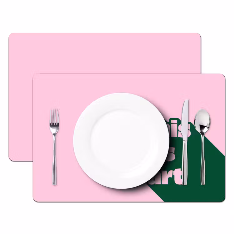 Groen - Teskt - This is art - Roze Placemat vinyl groot -zzsfeer2_Kitchenyeah-website