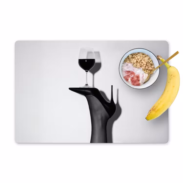 Hak - Wijn - Minimalistisch - Zwart Placemat vinyl groot -zzzproduct_Kitchenyeah-website