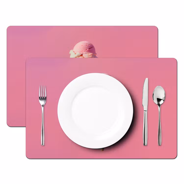 Hoorntje - Schepijs - Roze Placemat vinyl groot -zzsfeer2_Kitchenyeah-website