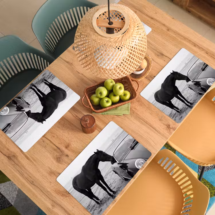 Paard - Auto - Zwart - Wit Placemat vinyl groot -zzsfeer5_Kitchenyeah-website