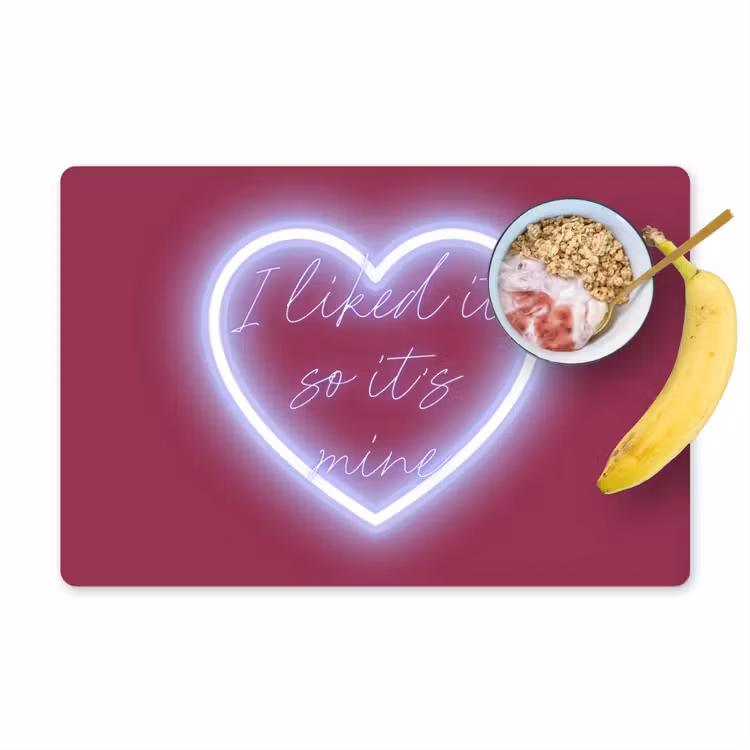 I liked it so it's mine - Neon hart - Roze Placemat vinyl groot -zzzproduct_Kitchenyeah-website