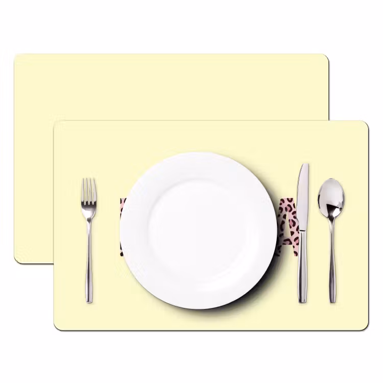 Karma - Luipaardprint - Geel Placemat vinyl groot -zzsfeer2_Kitchenyeah-website