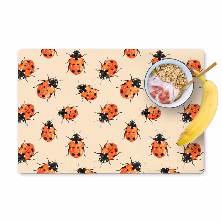 Lieveheersbeestjes - Patroon - Rood Placemat vinyl groot 368 -zzzproduct_Kitchenyeah-website