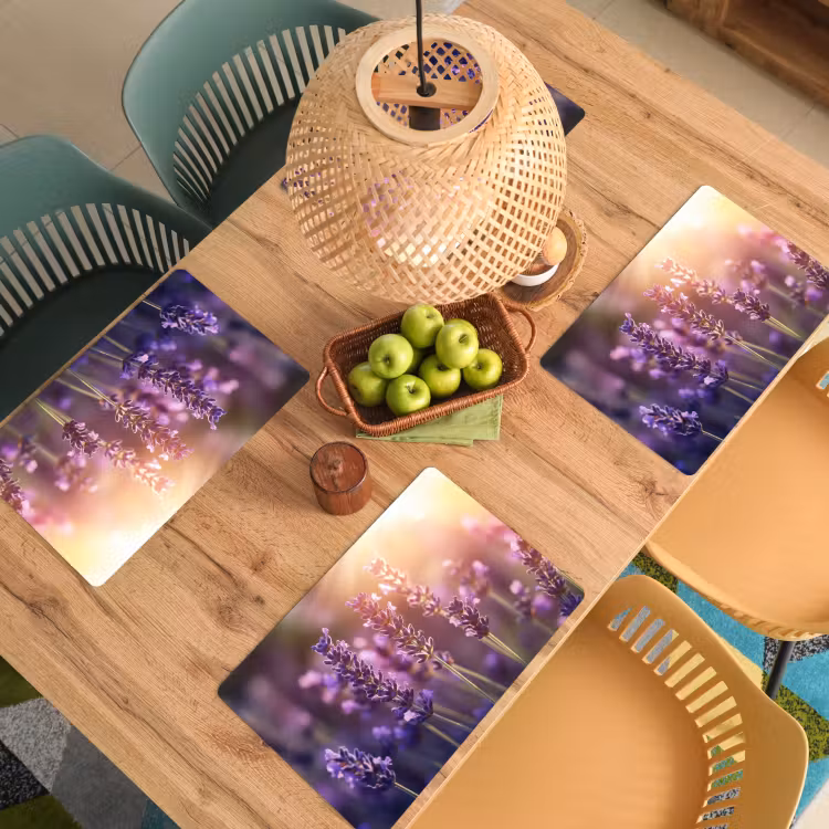 Lavendelbloemen - Paars - Zonlicht Placemat vinyl groot -zzsfeer5_Kitchenyeah-website
