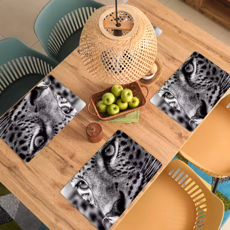 Luipaard - Zwart - Wit - Oog Placemat vinyl groot -zzsfeer5_Kitchenyeah-website