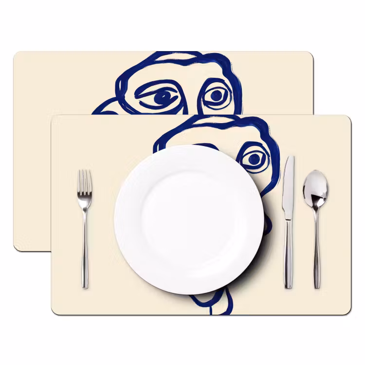 Lijntekening - Overlappende gezichten - Donkerblauw Placemat vinyl groot -zzsfeer2_Kitchenyeah-website
