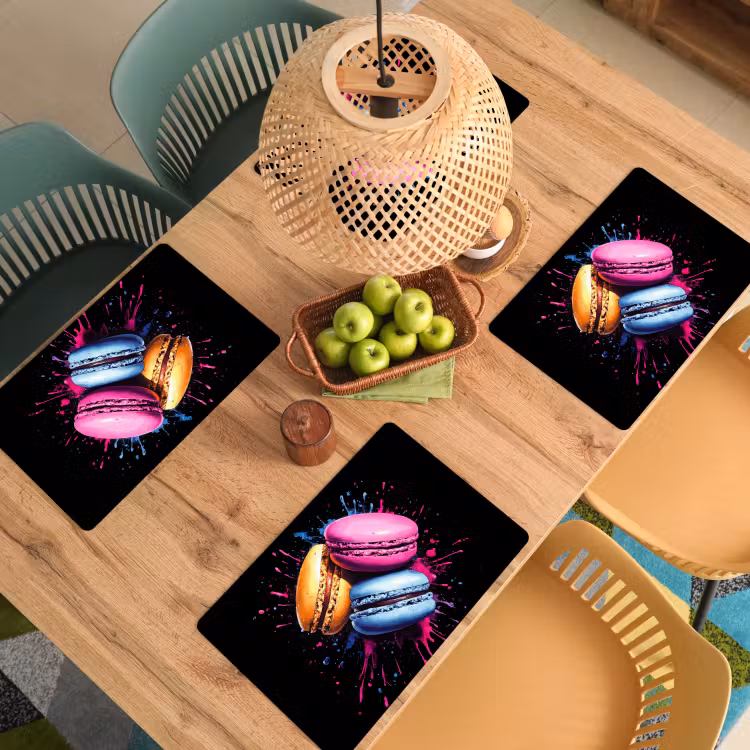 Macarons - Dessert - Graffiti - Kleurrijk - Roze - Blauw - Geel Placemat vinyl groot -zzsfeer5_Kitchenyeah-website