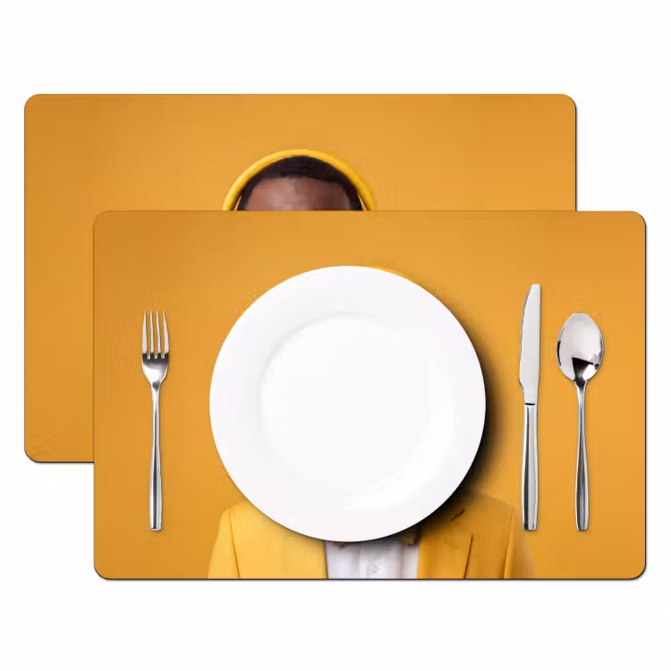 Man - Bubblegum - Portret - Geel - Modern Placemat vinyl groot -zzsfeer2_Kitchenyeah-website