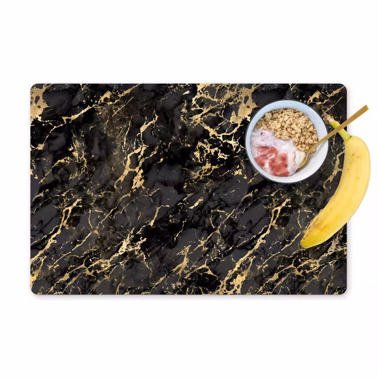 Marmer - Zwart - Goudstructuur Placemat vinyl groot 368 -zzzproduct_Kitchenyeah-website
