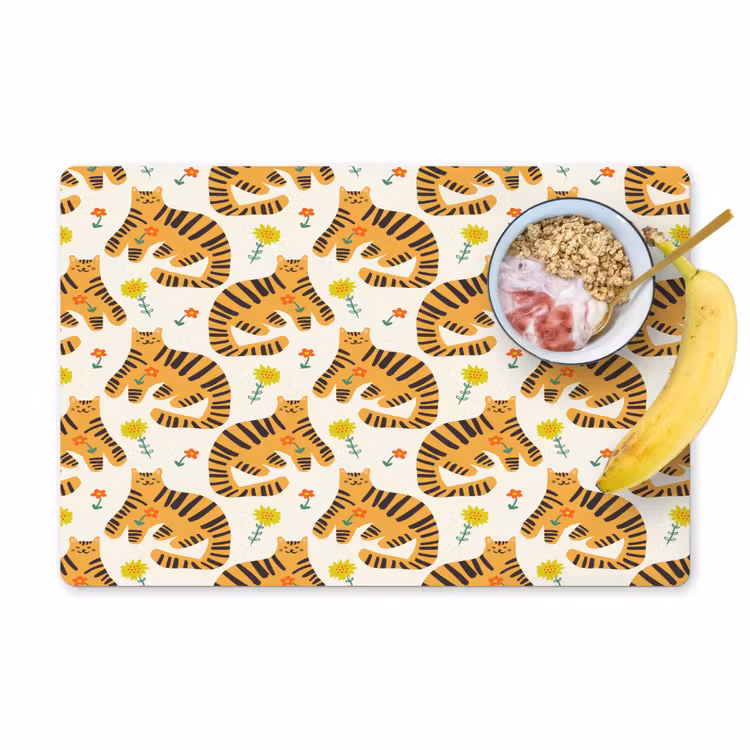 Vrolijk - Tijgerkatten - Bloemen Placemat vinyl groot 368 -zzzproduct_Kitchenyeah-website