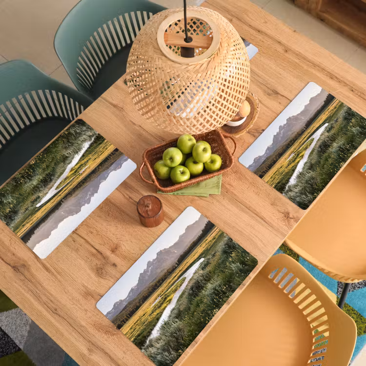 Berglandschap - Rivier - Bos Placemat vinyl groot -zzsfeer5_Kitchenyeah-website