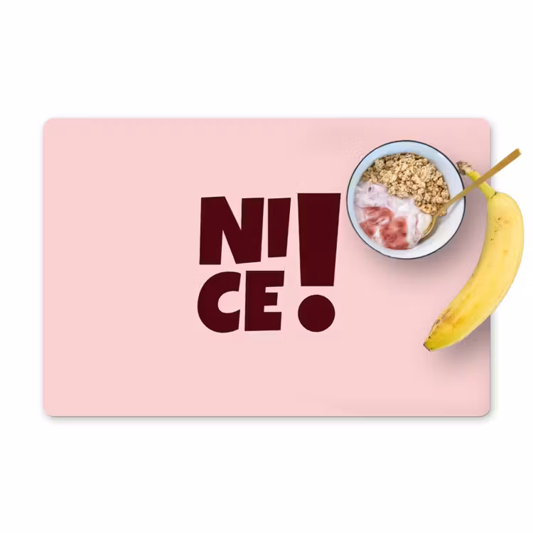 Nice - Uitroepteken - Roze Placemat vinyl groot -zzzproduct_Kitchenyeah-website