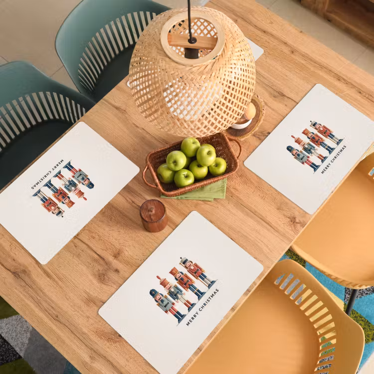 Notenkrakers - Minimalistisch - Kerst - Beige Placemat vinyl groot -zzsfeer5_Kitchenyeah-website