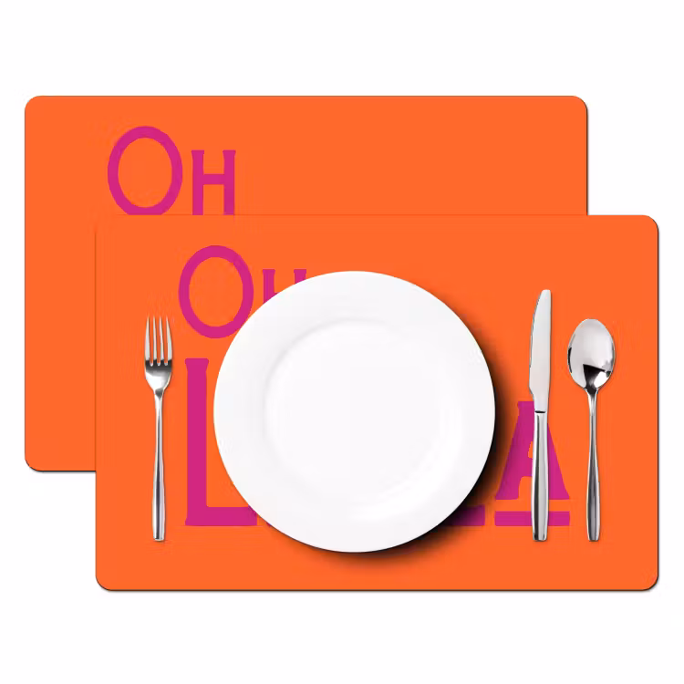 Oh la la - Oranje - Roze - Scheeflettertype Placemat vinyl groot -zzsfeer2_Kitchenyeah-website