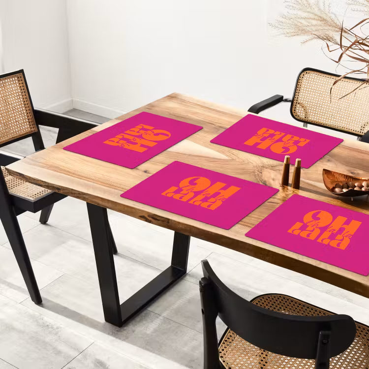 Oh la la - Roze - Oranje - Gestapelde letters Placemat vinyl groot -zzsfeer4_Kitchenyeah-website