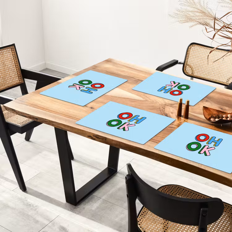 Oh ok - Blauw - Kleurrijk Placemat vinyl groot -zzsfeer4_Kitchenyeah-website