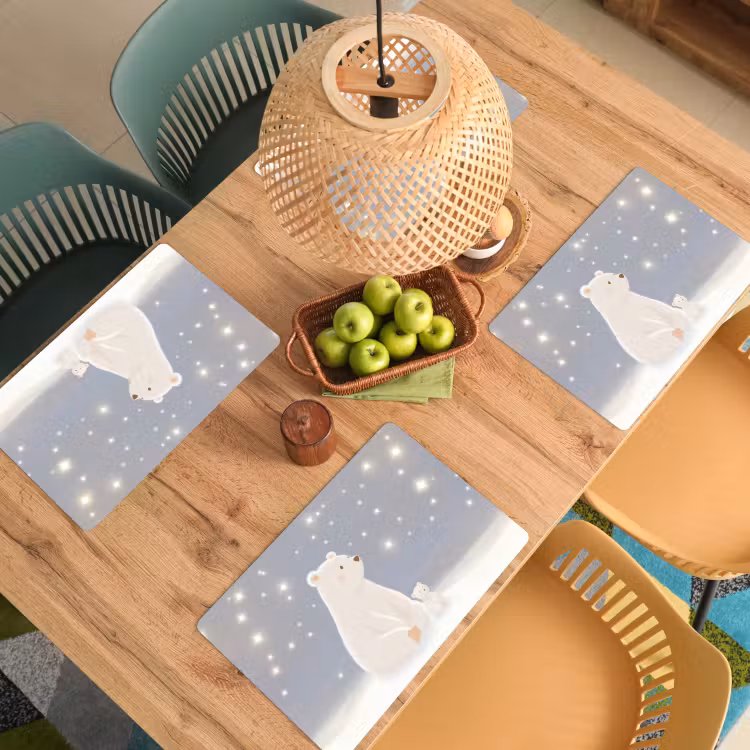 Ijsbeer - Sneeuw - Sterren - Blauw Placemat vinyl groot -zzsfeer5_Kitchenyeah-website