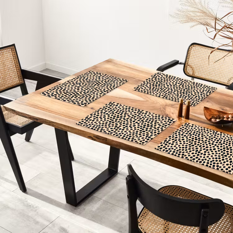 Stippen - Patroon - Zwart Placemat vinyl groot 368 -zzsfeer4_Kitchenyeah-website