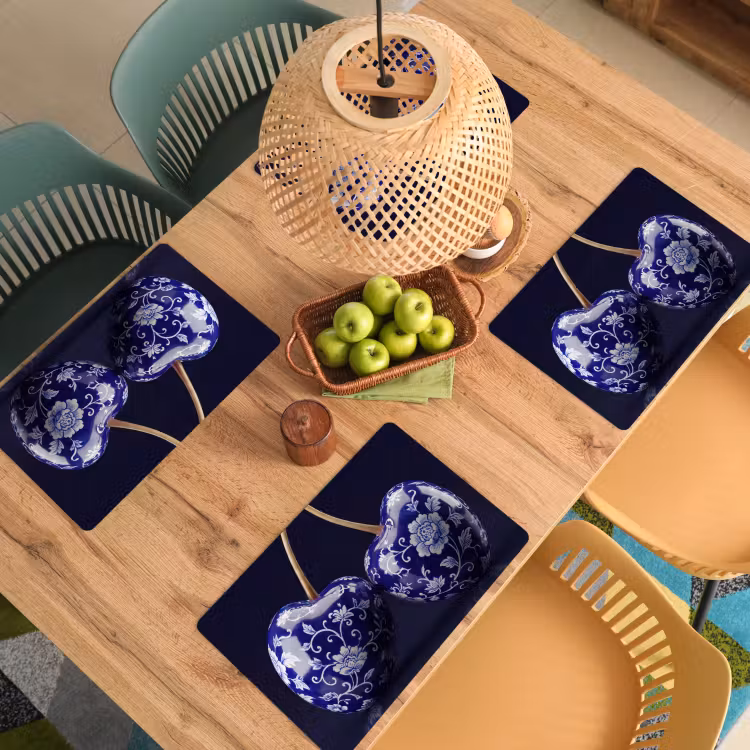 Porselein- Kersen - Delfts - Blauw Placemat vinyl groot -zzsfeer5_Kitchenyeah-website