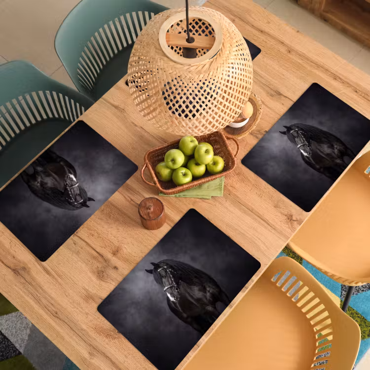 Portret - Paard - Zwart Placemat vinyl groot -zzsfeer5_Kitchenyeah-website