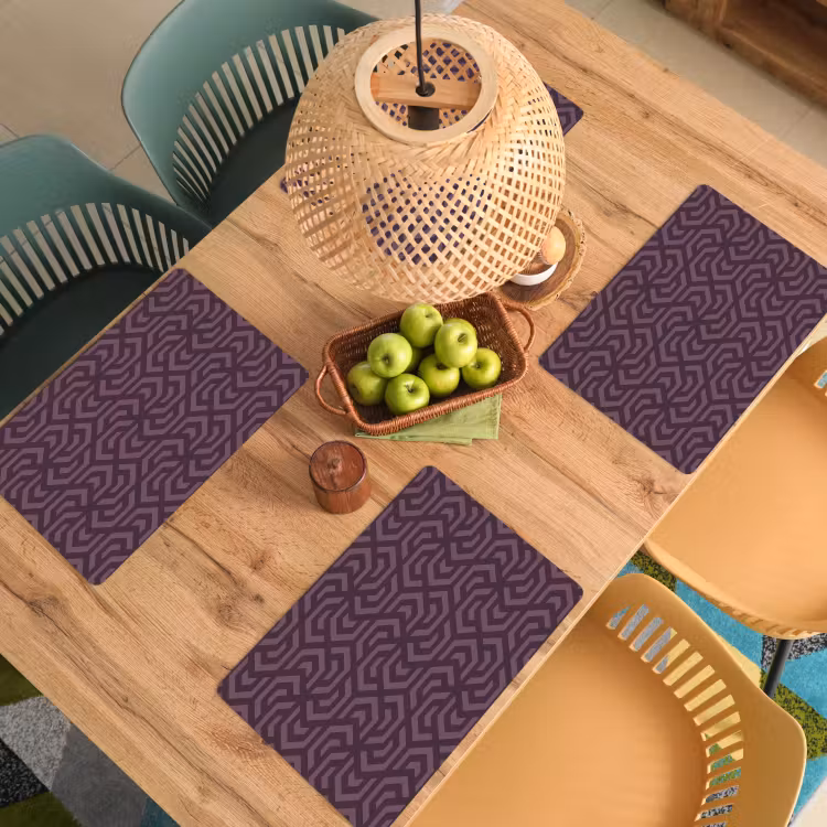 Paars - Geometrisch - Patroon - Donker Placemat vinyl groot 368 -zzsfeer5_Kitchenyeah-website